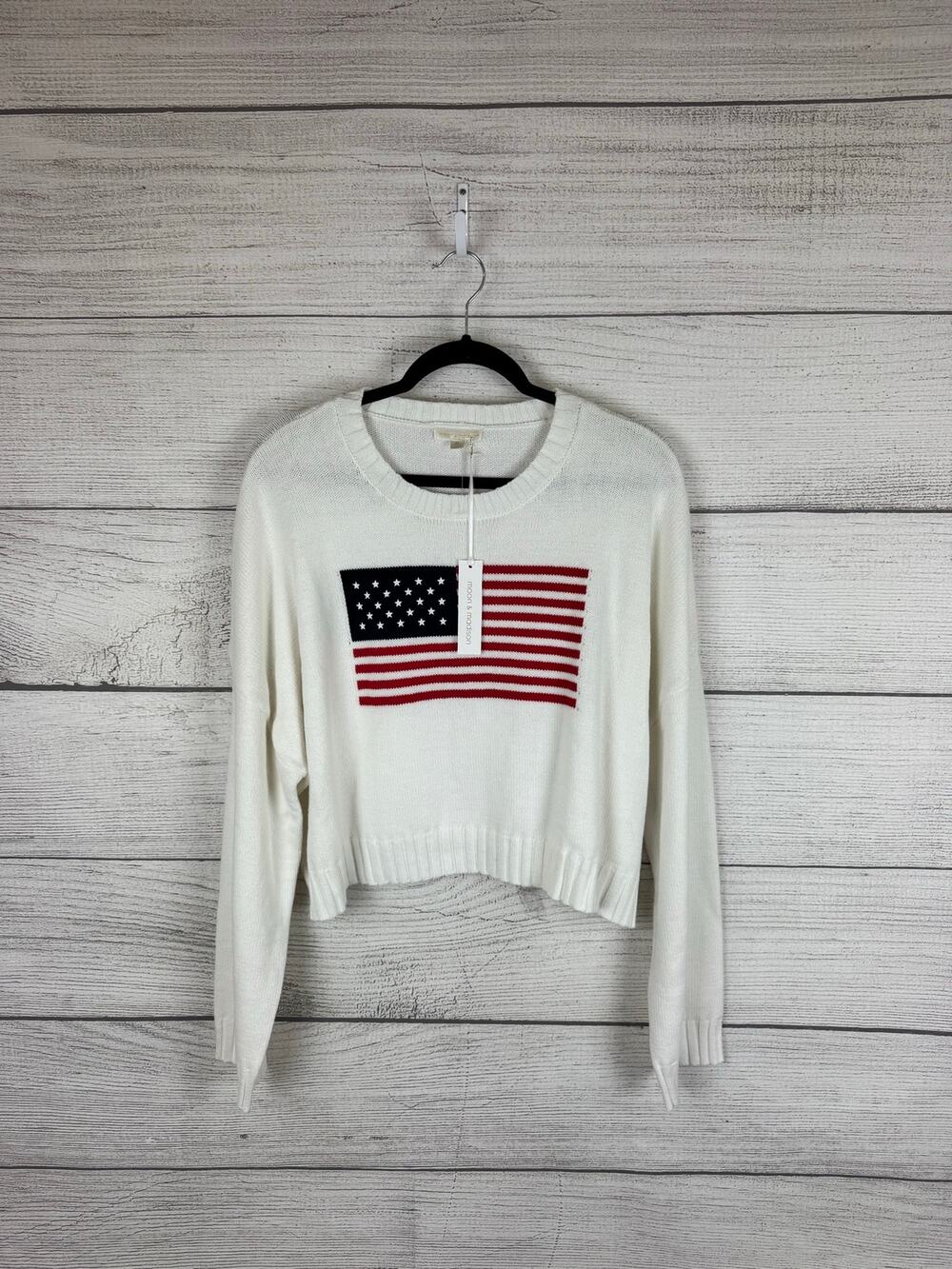 Moon & Madison Women's White USA Flag Knit Crew Crop Sweater Size XL